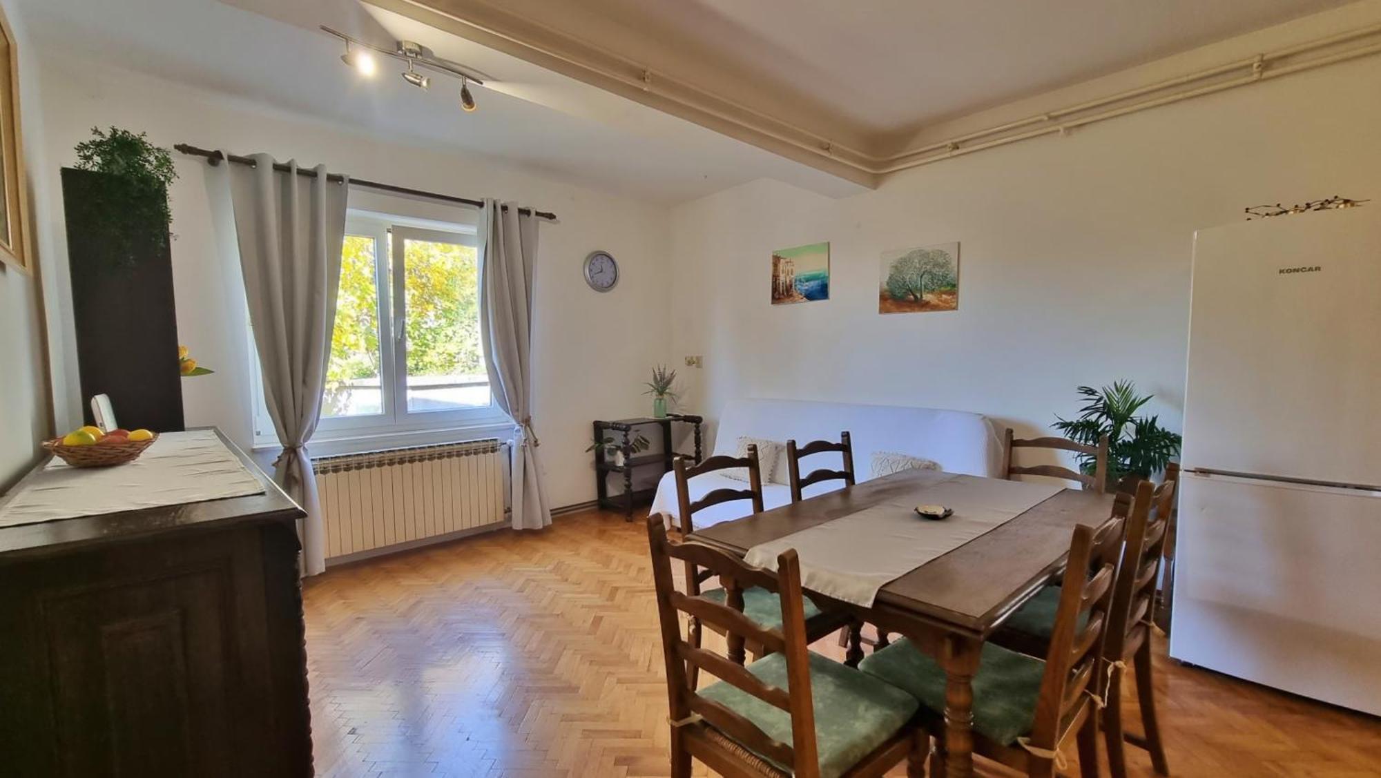 Apartment Merica Omiš Exteriör bild
