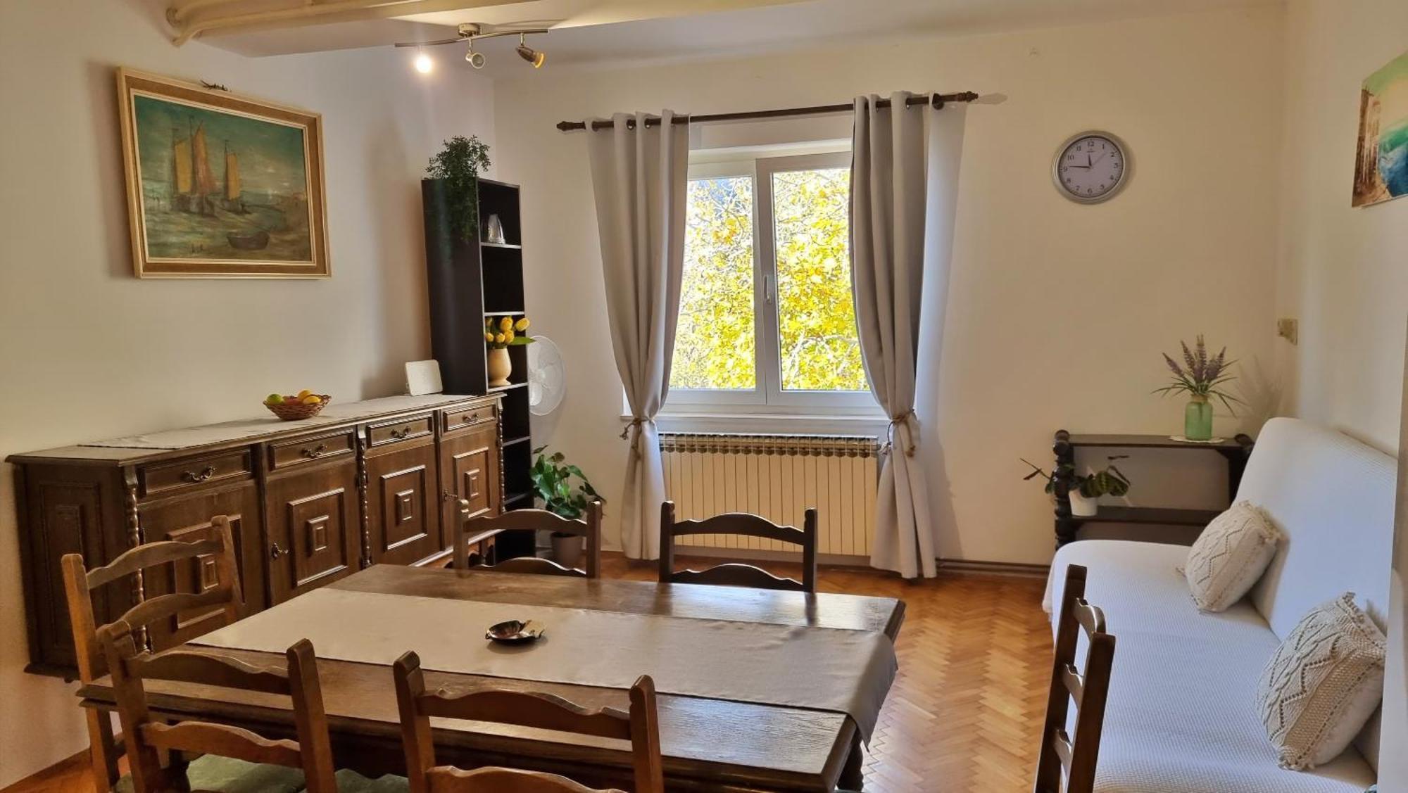 Apartment Merica Omiš Exteriör bild