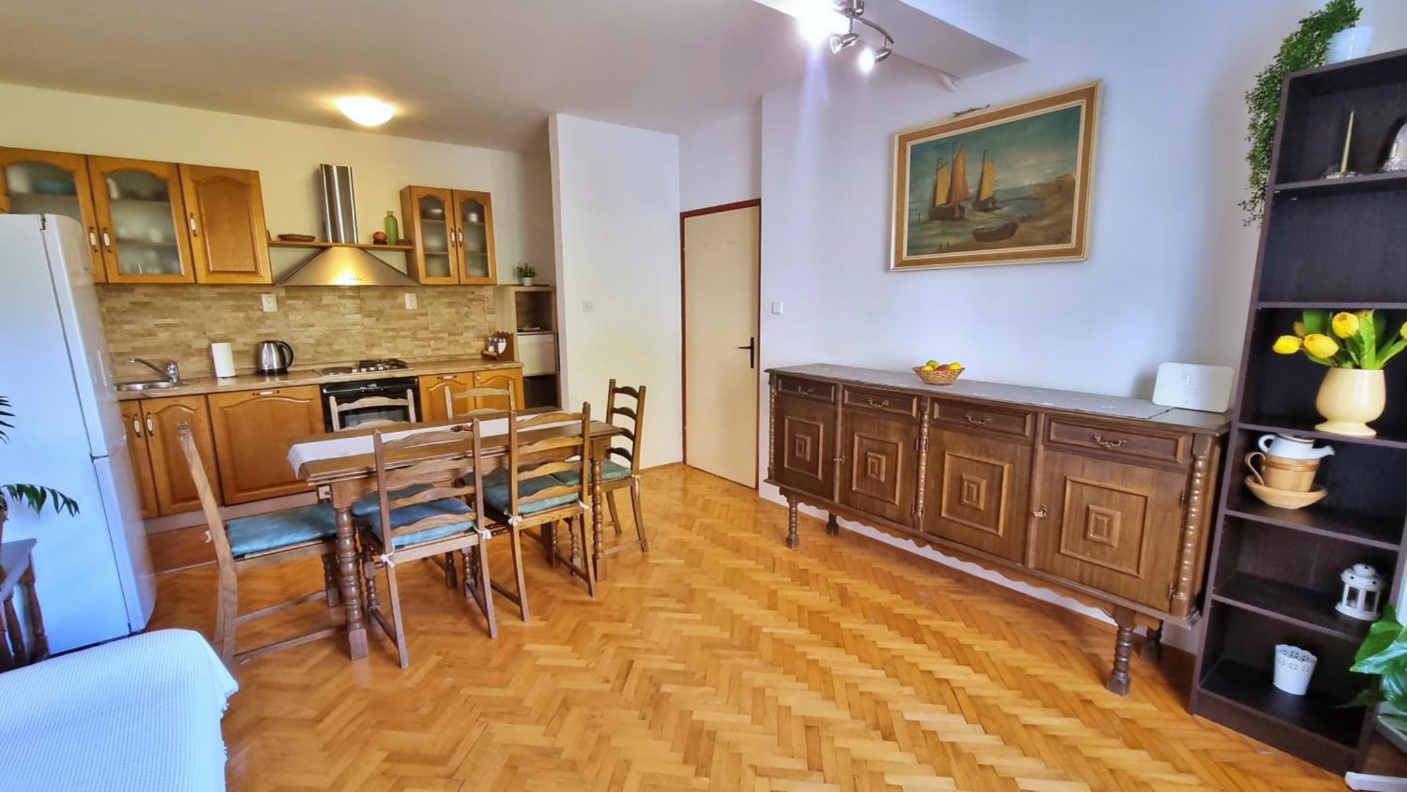 Apartment Merica Omiš Exteriör bild